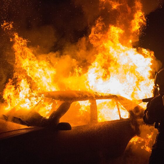 Incendio di auto